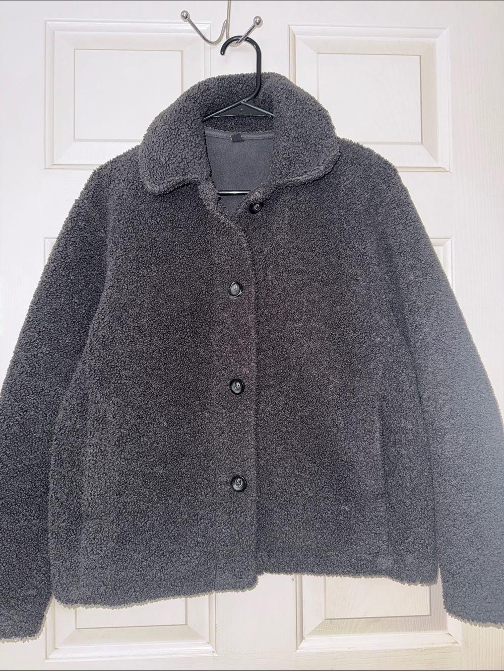 Women’s UNIQLO Black Sherpa Jacket - Size XS